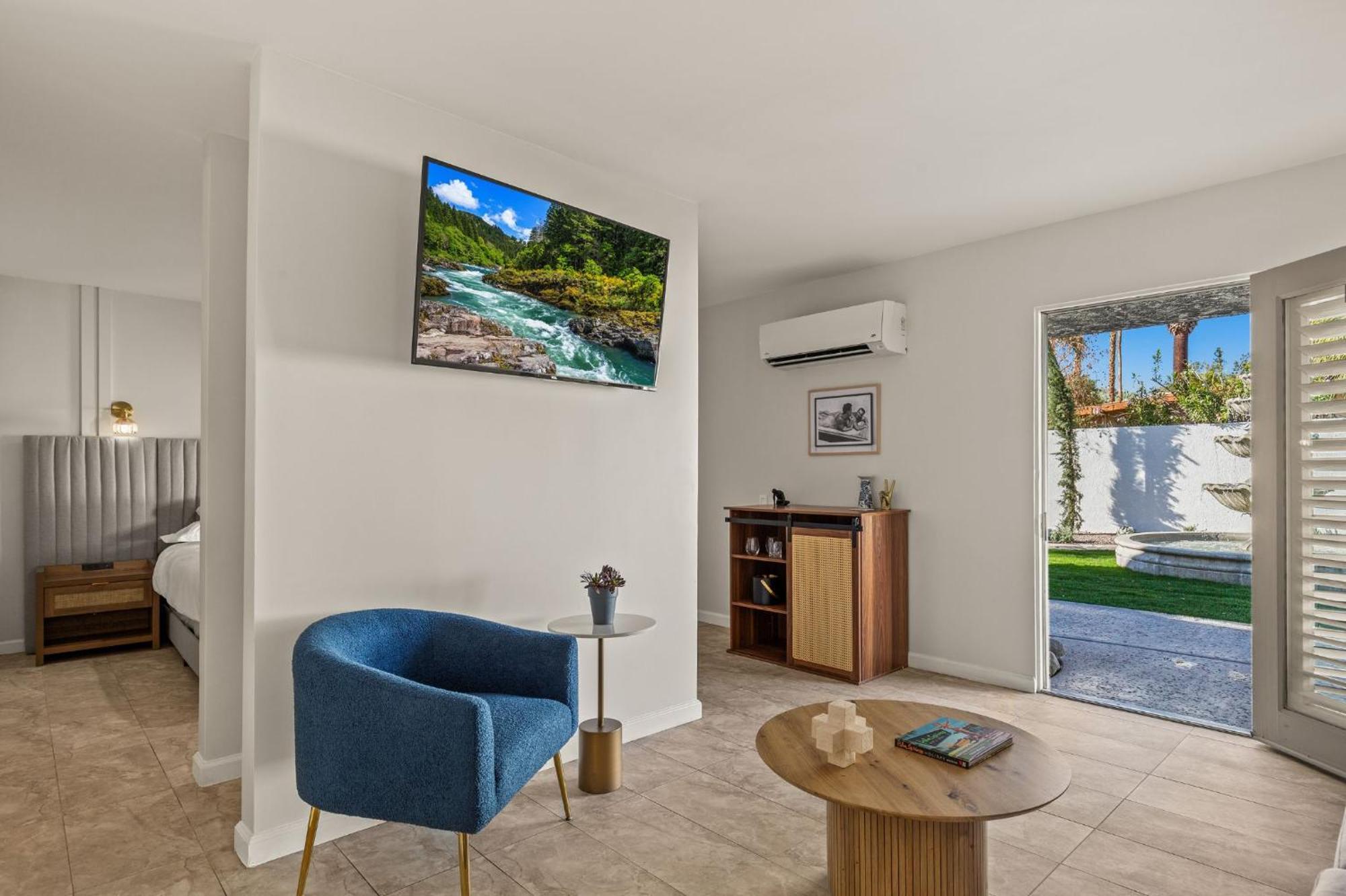 Casa Oliver Hotel & Resort - A Men'S Clothing Optional Resort In 팜 스프링스 외부 사진