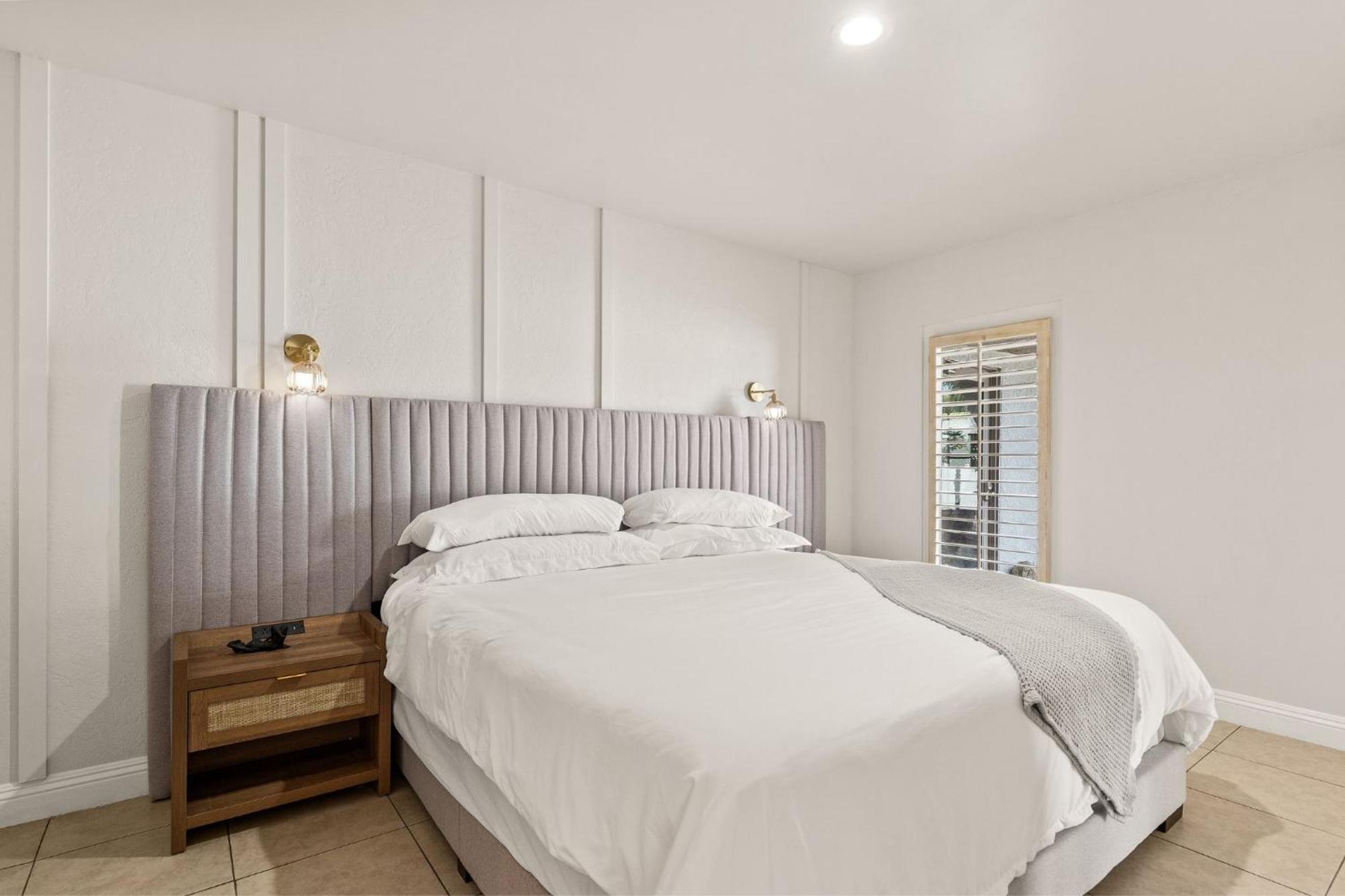 Casa Oliver Hotel & Resort - A Men'S Clothing Optional Resort In 팜 스프링스 외부 사진